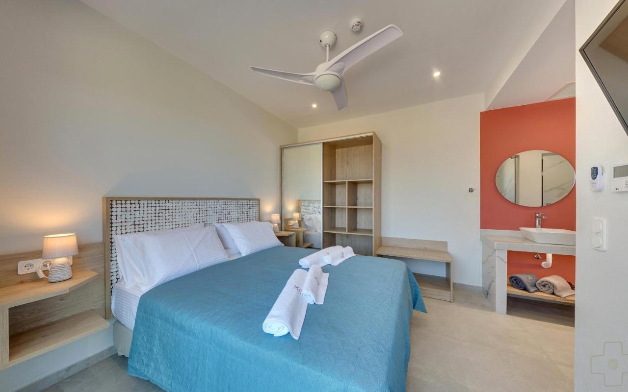 Spiros-Soula Thematic Suites Agia Pelagia  Ngoại thất bức ảnh